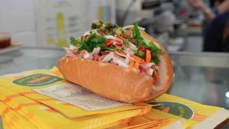 Vietnamese bread named among Australia's top lunch picks by ABC News